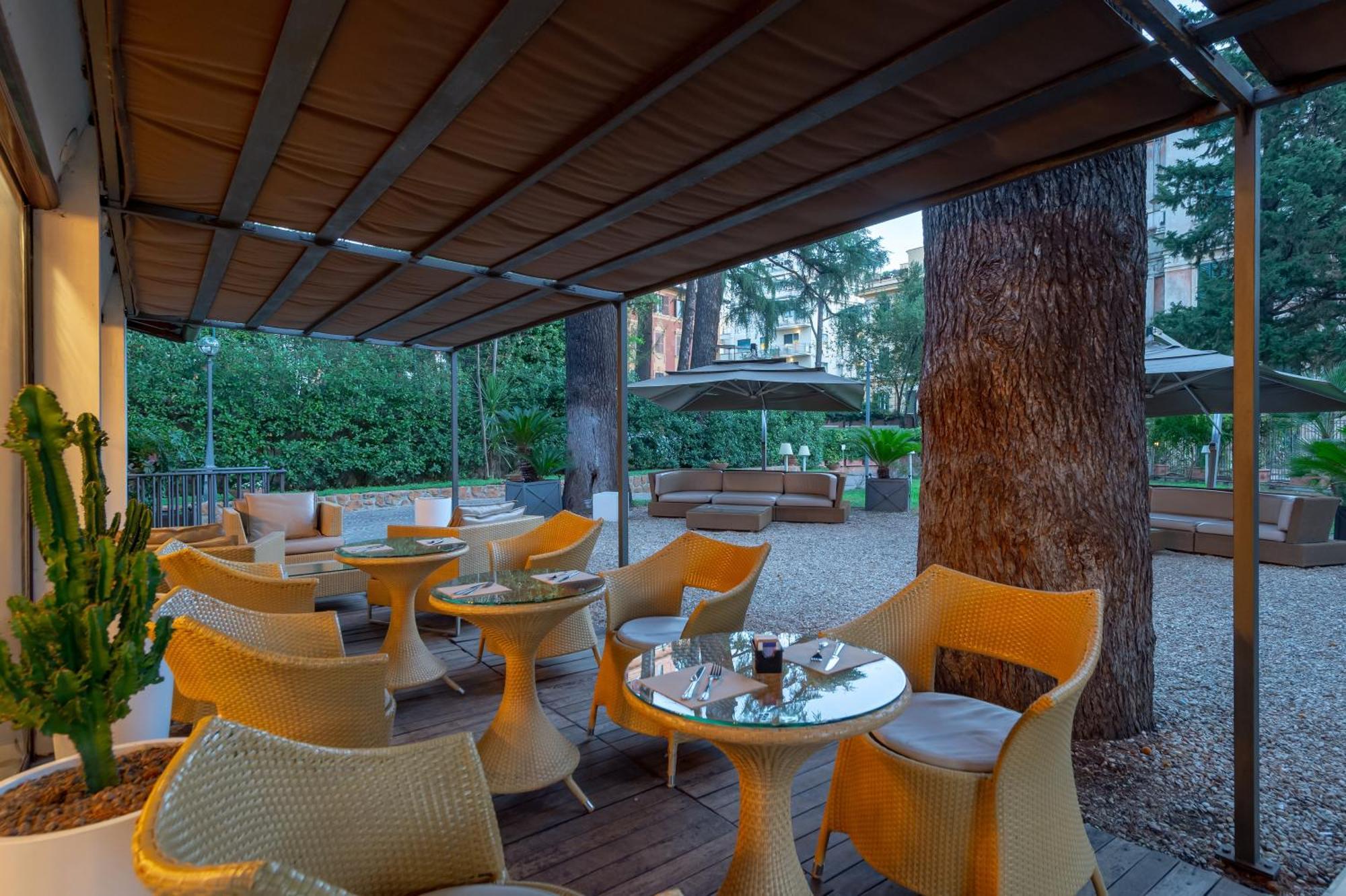 Hotel Principe Torlonia Roma Esterno foto